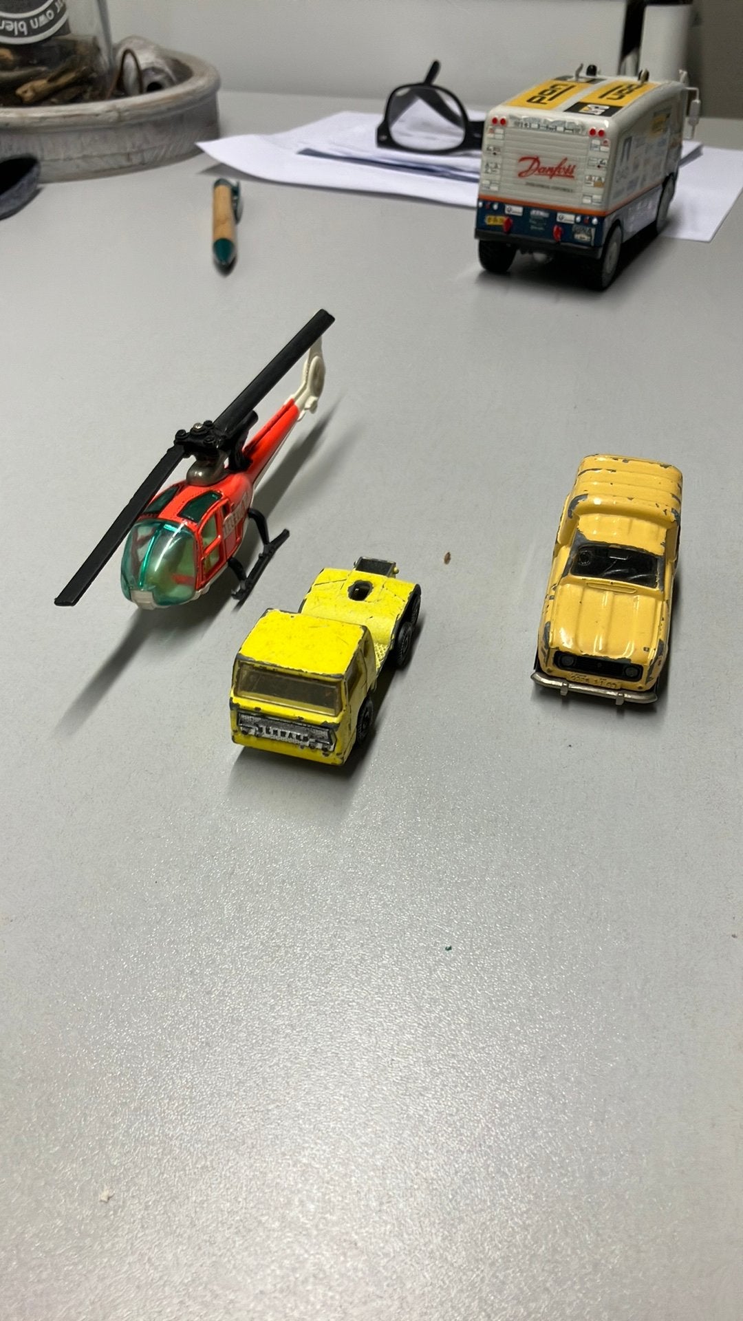 Diverse majorette auto’s en helikopter, Ophalen of Verzenden, Gebruikt, Overige merken