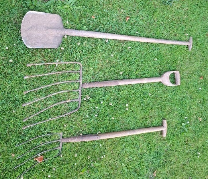 1x bats, 1x greep, 1x Bosch elektrische ontmosser, Ophalen, Gebruikt