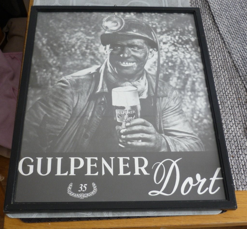 Bierreclame GULPENER DORT. ( 37,5 cm bij 31 cm ), Ophalen of Verzenden, Gebruikt, Reclamebord, Plaat of Schild, Overige merken