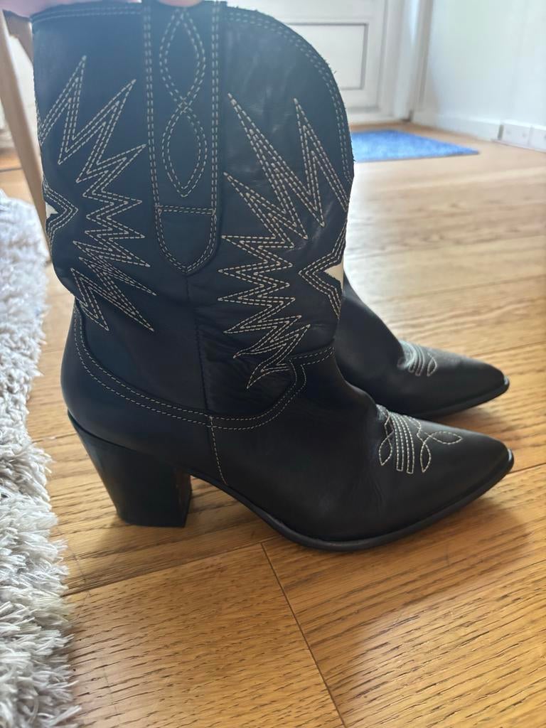 Shoecolade cowboylaarsjes 40, Ophalen of Verzenden, Gedragen, Zwart, Lage of Enkellaarzen