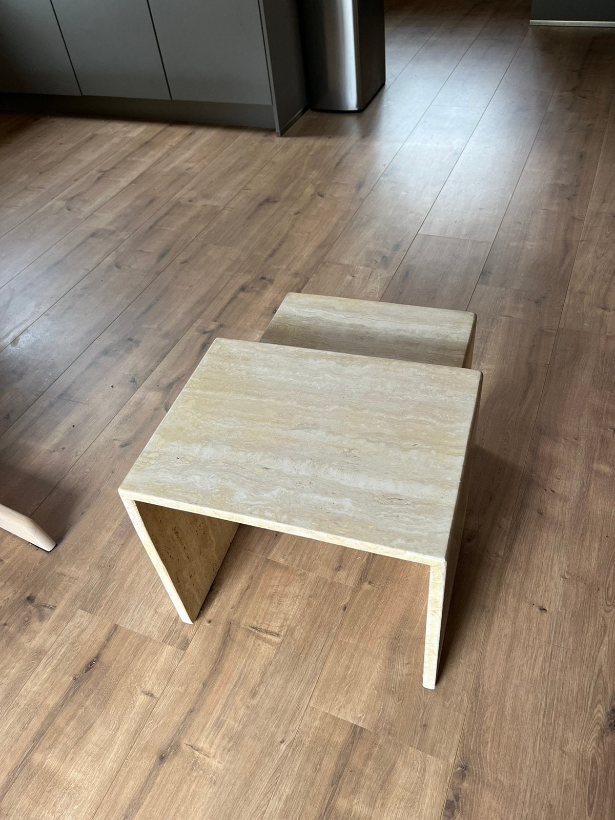 Travertijn / Travertin salontafels/bijzet tafels, Huis en Inrichting, 50 tot 100 cm, Rond, Ophalen of Verzenden, Zo goed als nieuw