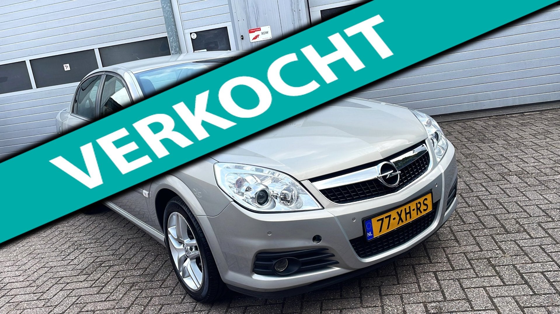 Opel Vectra 1.8-16V Executive-Navi-Leder-Clima-Cruise-Nw APK, Voorwielaandrijving, Gebruikt, 4 cilinders, 1796 cc