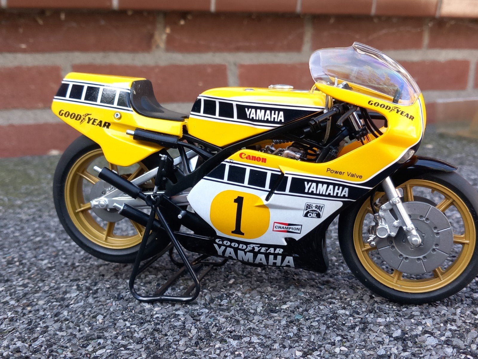 Yamaha YZR 500cc #1 Kenny Roberts Sr 1979 1/12, Ophalen of Verzenden, Nieuw, 1:9 t/m 1:12, Motor