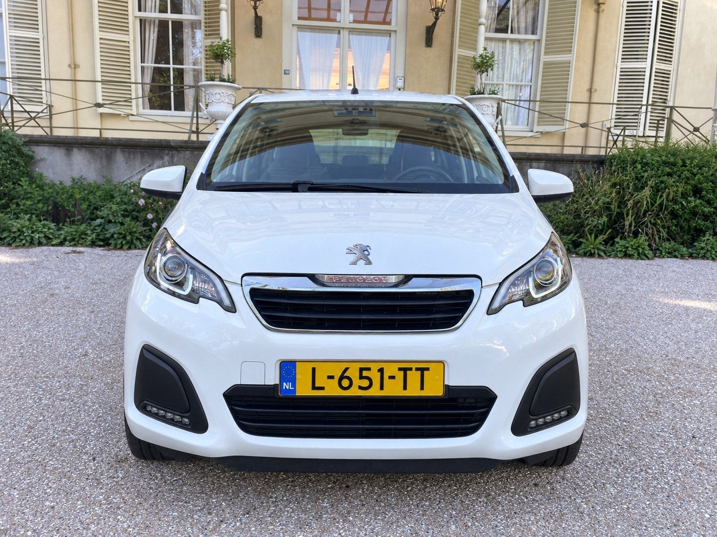 Peugeot 108 1.0 e-VTi Active AIRCO HOGE INSTAP ISOFIX NAP, Voorwielaandrijving, Dealer onderhouden, Stof, Gebruikt