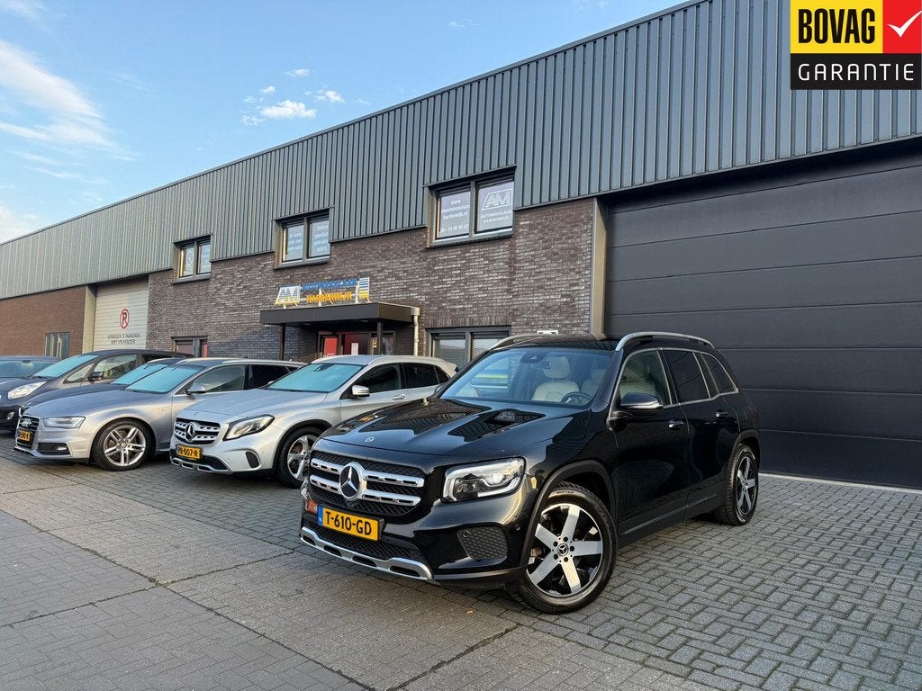 Mercedes-Benz GLB 250 4MATIC Advantage | 1E EIGENAAR | 12MND, Auto's, Mercedes-Benz, Gebruikt, 4 cilinders, 2000 kg, Automatische klimaatregeling