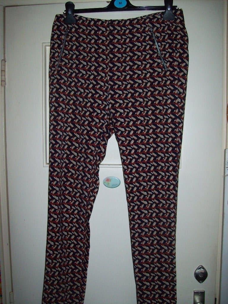Broek/legging  met patroon en ritsen M40 Zara, Maat 38/40 (M), Zara, Ophalen of Verzenden, Zo goed als nieuw