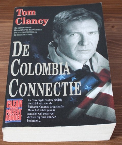 Tom Clancy – De Colombia Connectie, Ophalen of Verzenden, Gelezen, Tom Clancy, België