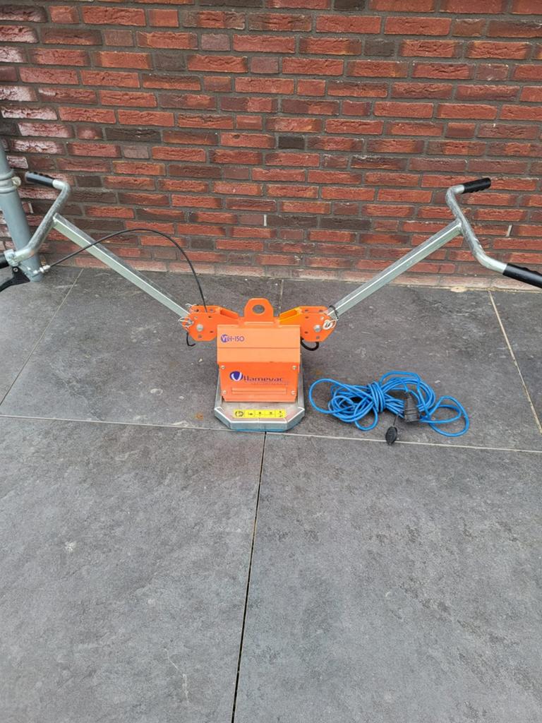 Hamevac vth 150 tegeltiller zgan ( wacker trilplaat probst ), Ophalen of Verzenden, Zo goed als nieuw, Elektrisch