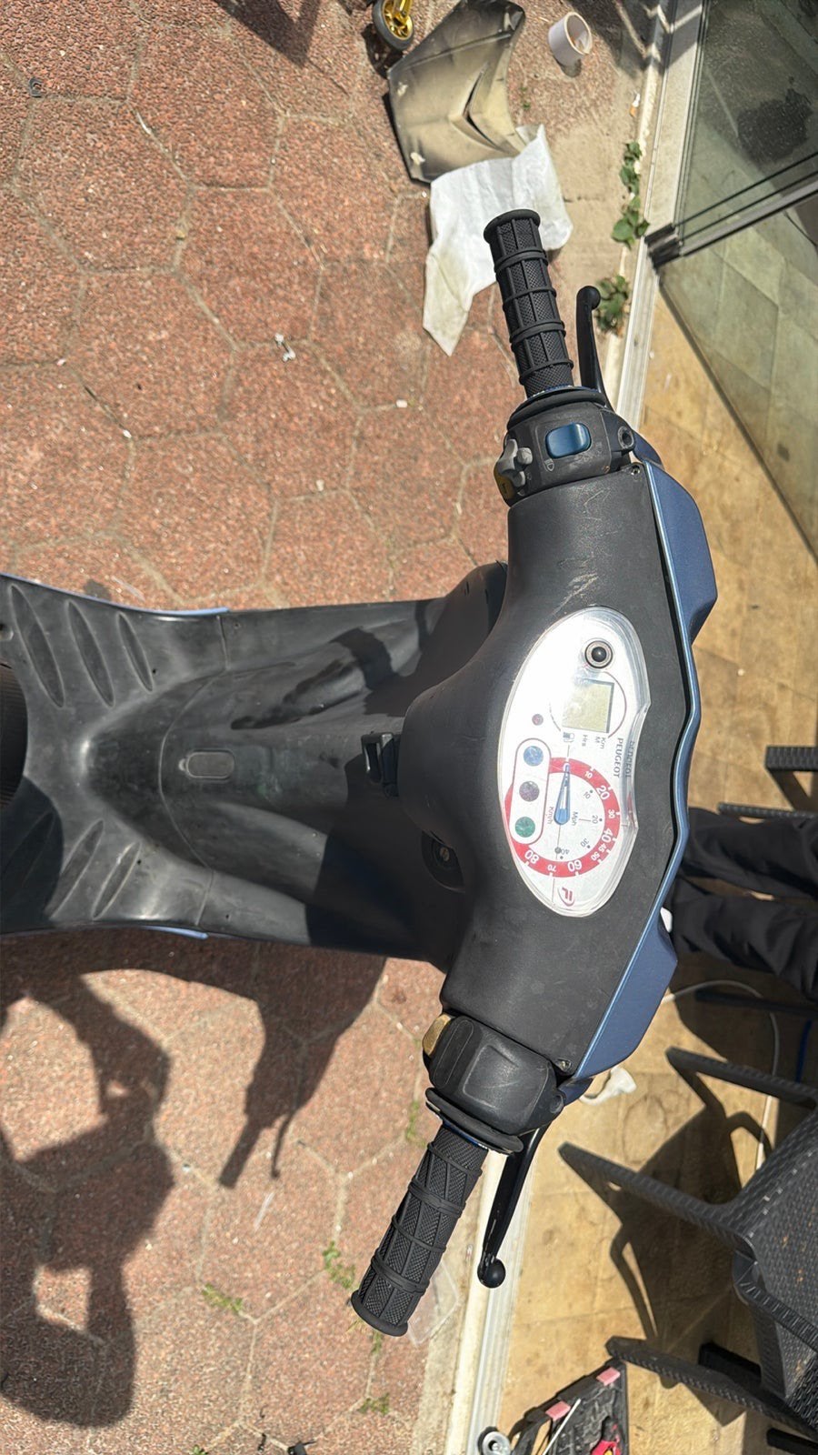 Peugeot vivacity 70cc 2 takt, Fietsen en Brommers, Ophalen, Zo goed als nieuw, Tweetakt, Peugeot