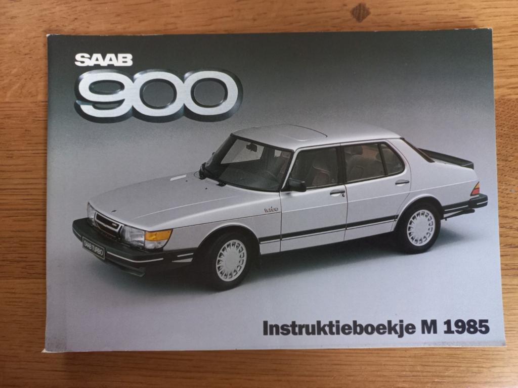 SAAB 900 Instructieboekje M 1985., Ophalen of Verzenden