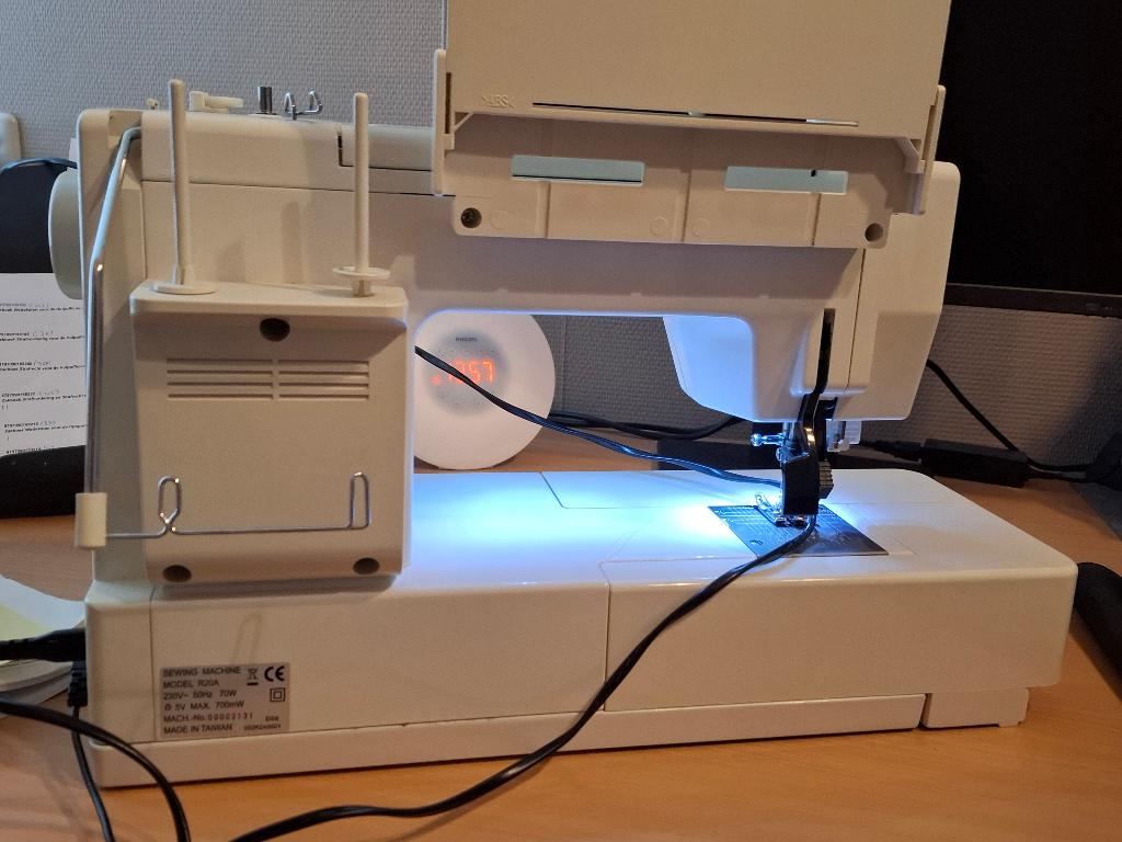 Naaimachine, Hobby en Vrije tijd, Naaimachines en Toebehoren, Ophalen, Gebruikt, Naaimachine, Overige merken