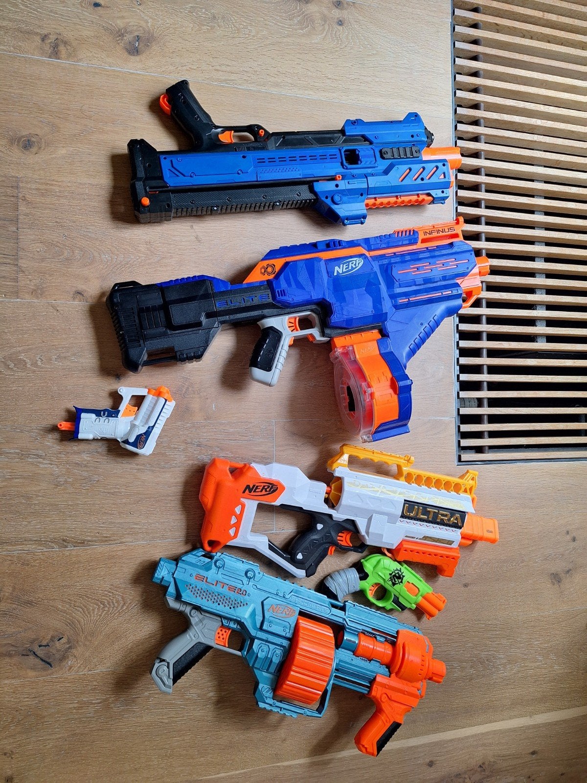 Nerf geweren set - werken allemaal nog goed, Ophalen of Verzenden