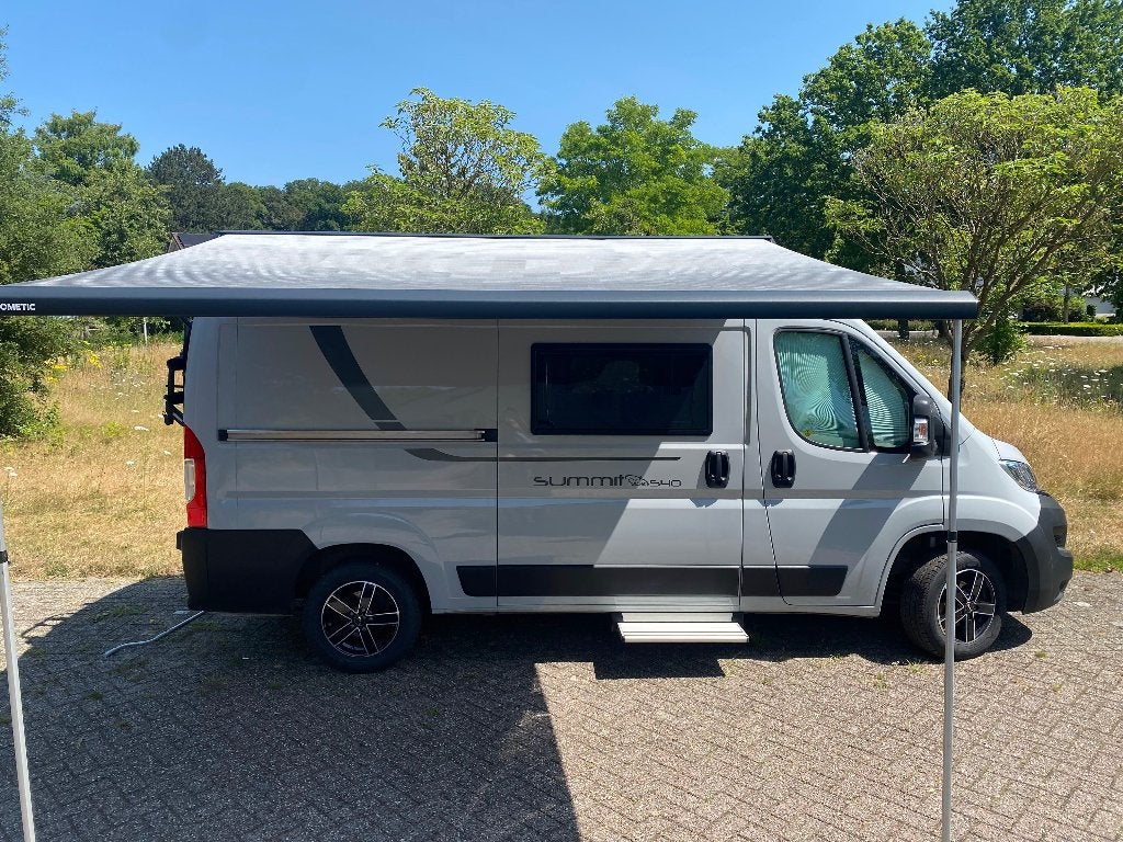 Caravans And Camping Pössl
