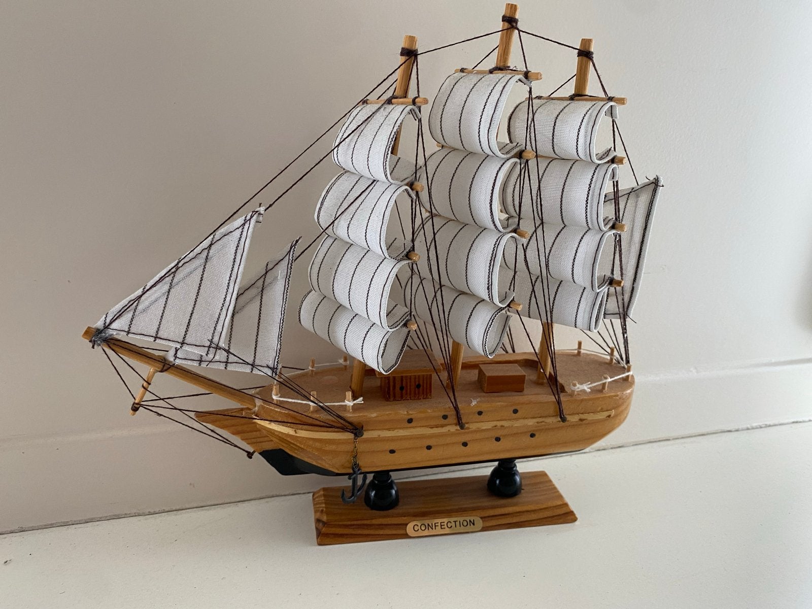 Decoratief houten zeilschip - modelboot, Ophalen of Verzenden, Zo goed als nieuw