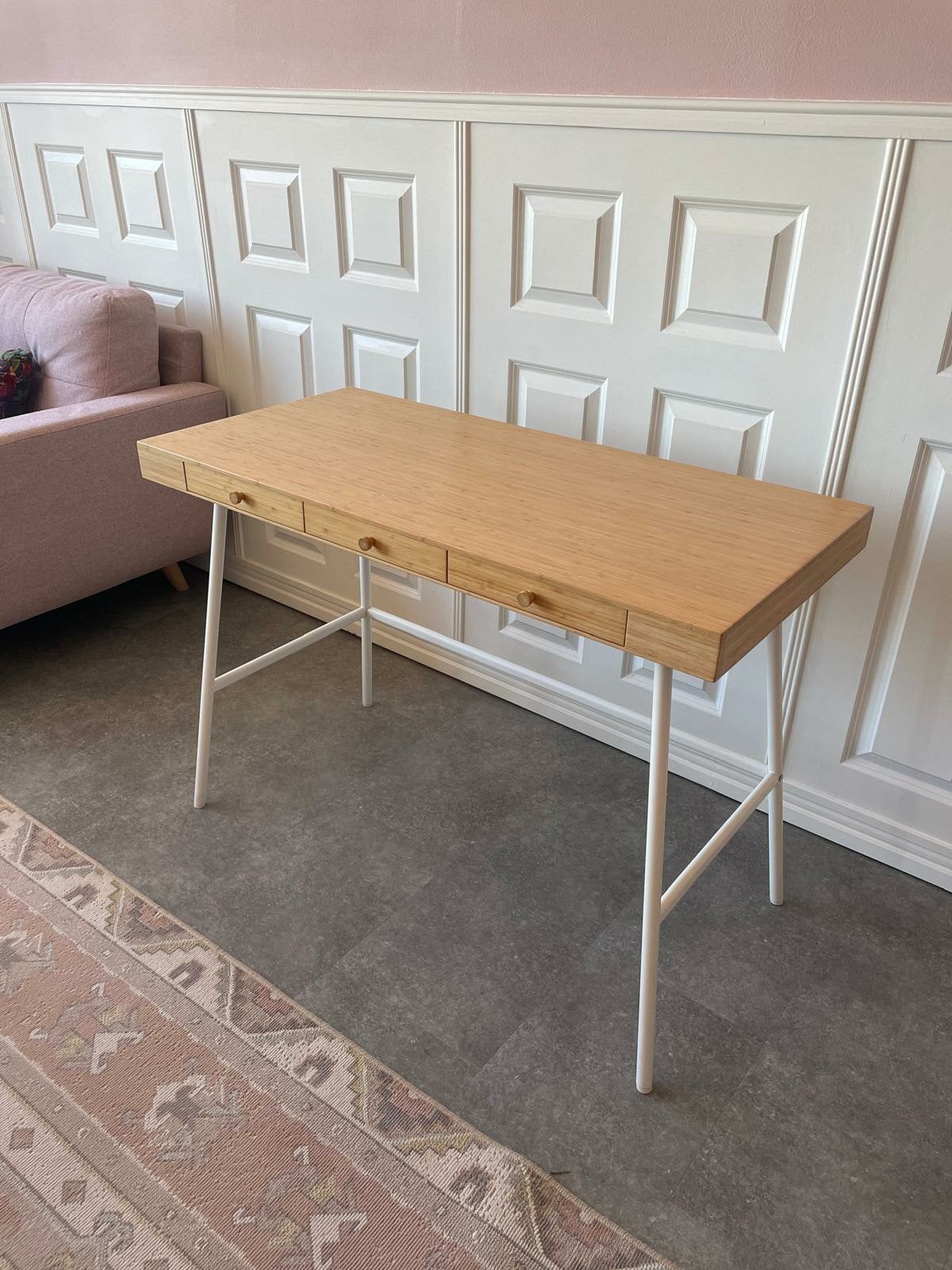 Ikea Lillasen Bureau, Ophalen, Met lades, Gebruikt, IKEA