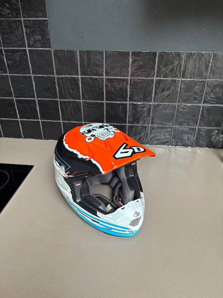 6D jeugd helm, Motoren, Overige merken, Kinderen, Offroadhelm, Ophalen of Verzenden