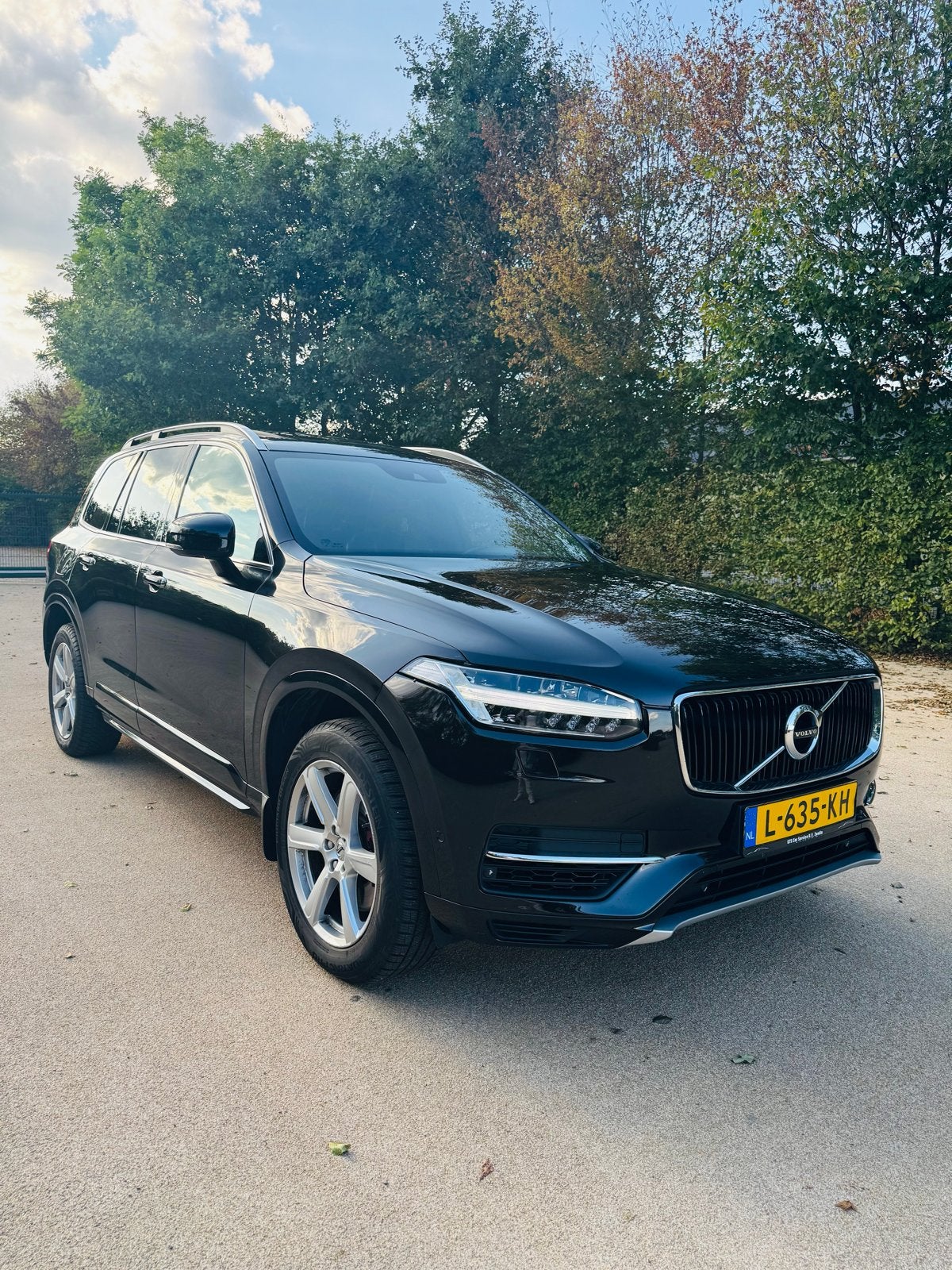 Volvo XC90 2.0 T8 Twin Engine AWD Pi-hy AUT 2016 Zwart, 1969 cc, 320 pk, 7 stoelen, Zwart