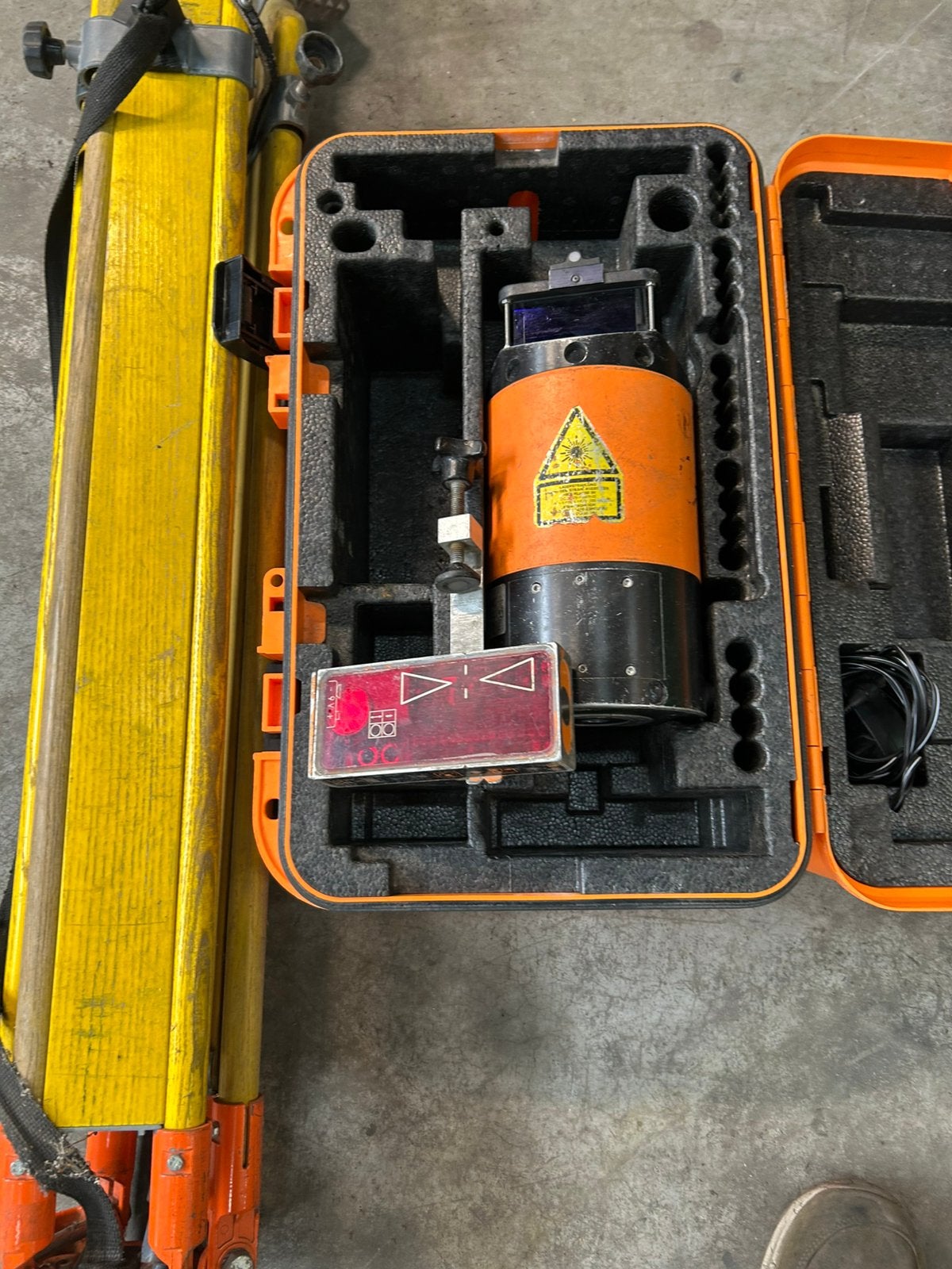 Geo RL-71L laser bouwlaser rotatie-laser, Ophalen, Zo goed als nieuw