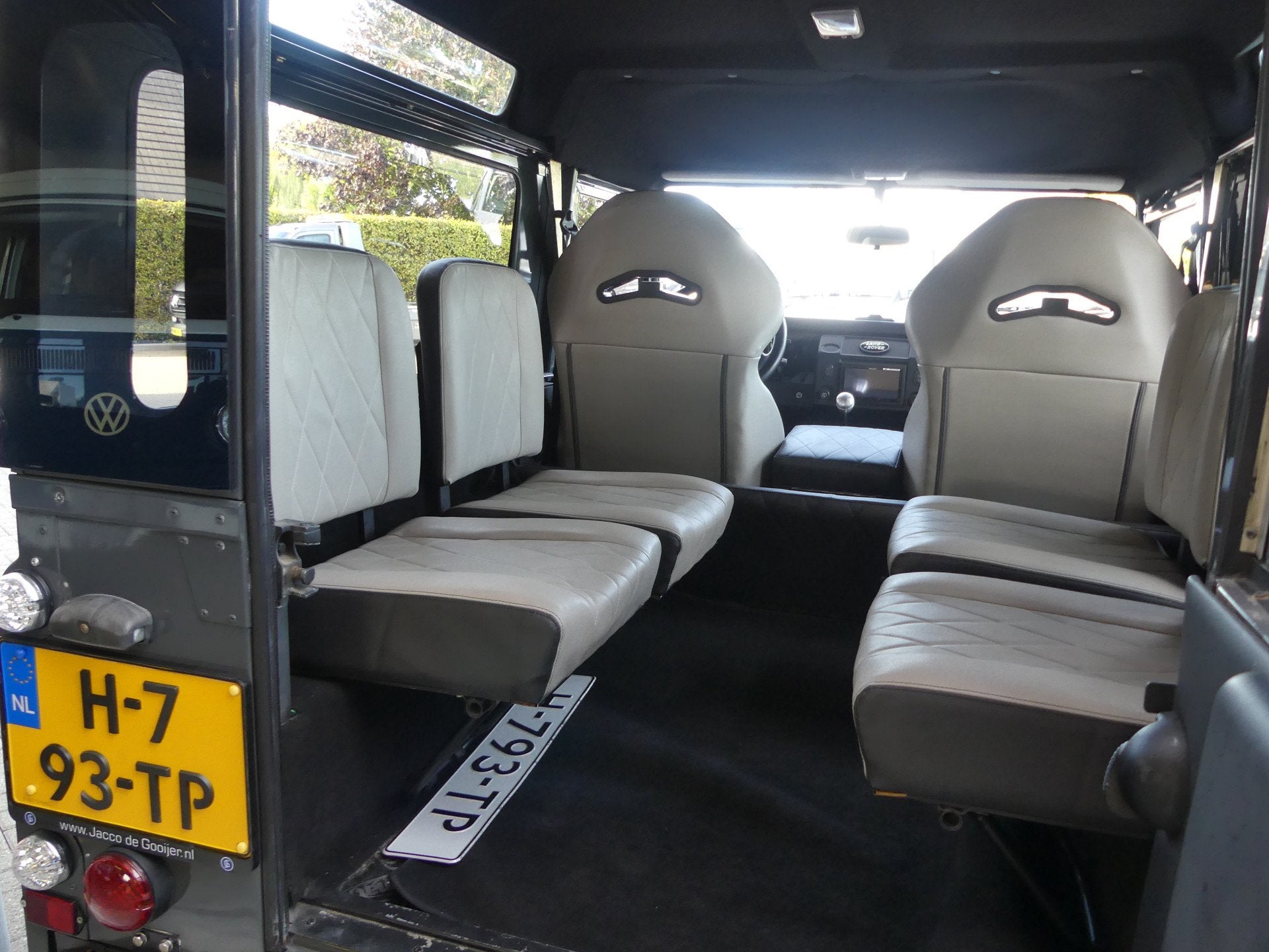 Land Rover 90 Benzine 2.0 136pk / 6 persoons (bj 1997), foto 11