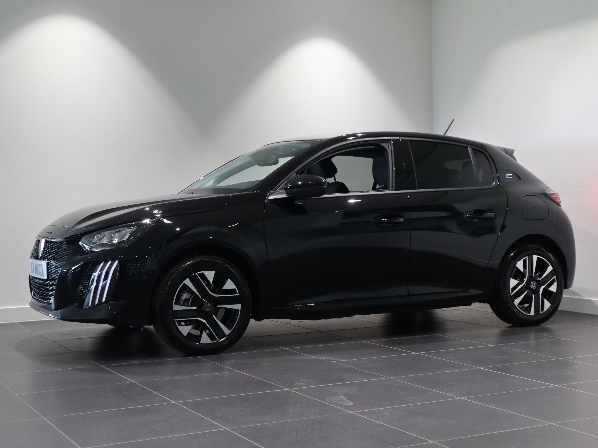 Peugeot 208 Hybrid 110 e-DCS6 Allure CARPLAY - SNEL LEVERBAA, Auto's, 12 maanden, 1195 kg, Gebruikt, Euro 6