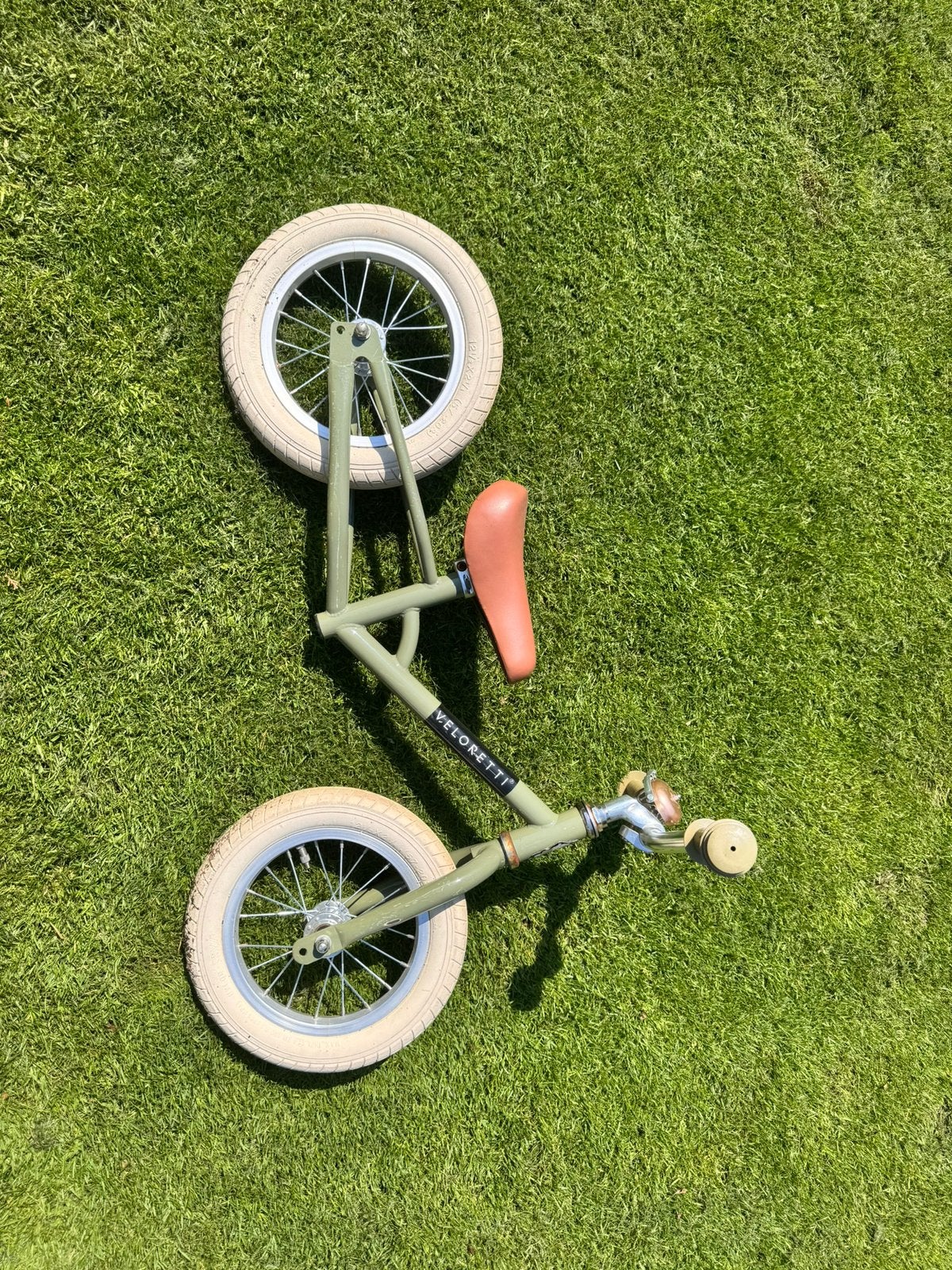 Veloretti loopfietsje, Ophalen, Zo goed als nieuw, Minder dan 16 inch