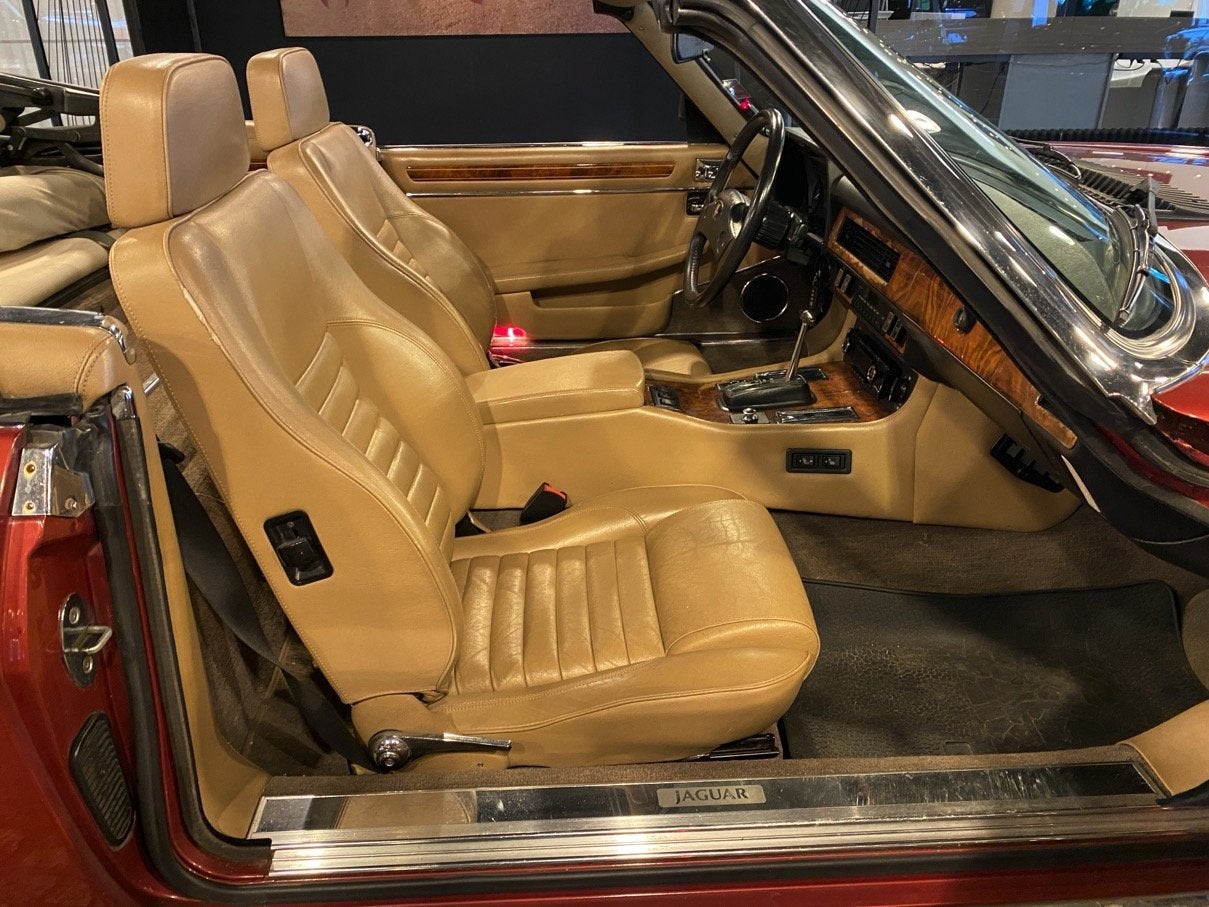 Jaguar XJ-S V12 Cabrio (bj 1989, automaat), foto 6