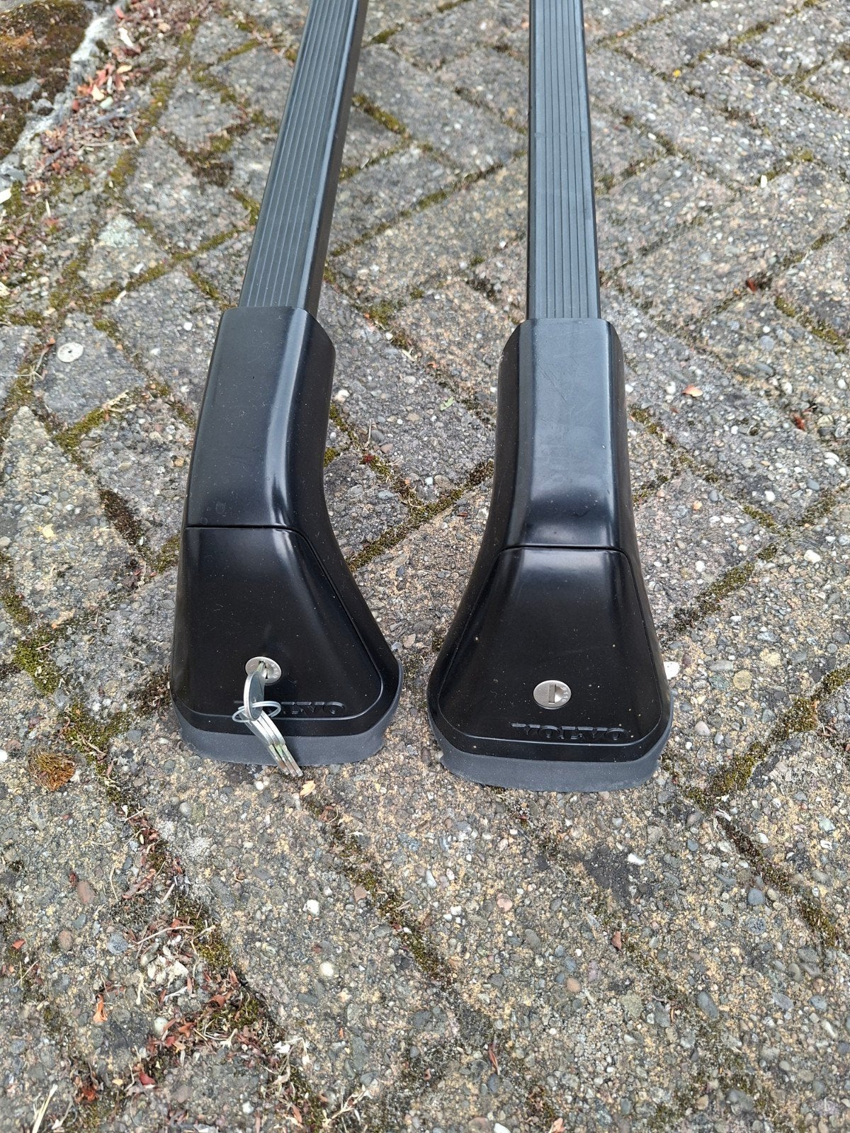 Afsluitbare dakdragers Volvo 440 - Uitstekende staat!, Auto diversen, Dakdragers, Ophalen, Zo goed als nieuw