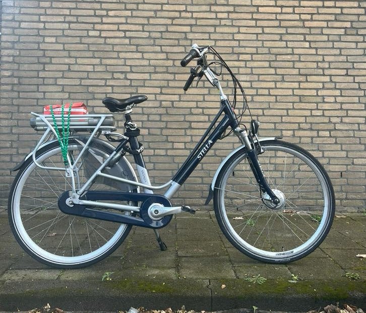 Prachtige elektrische damesfiets Stella Vicenza, Zo goed als nieuw, 50 km per accu of meer, 55 tot 59 cm, Ophalen