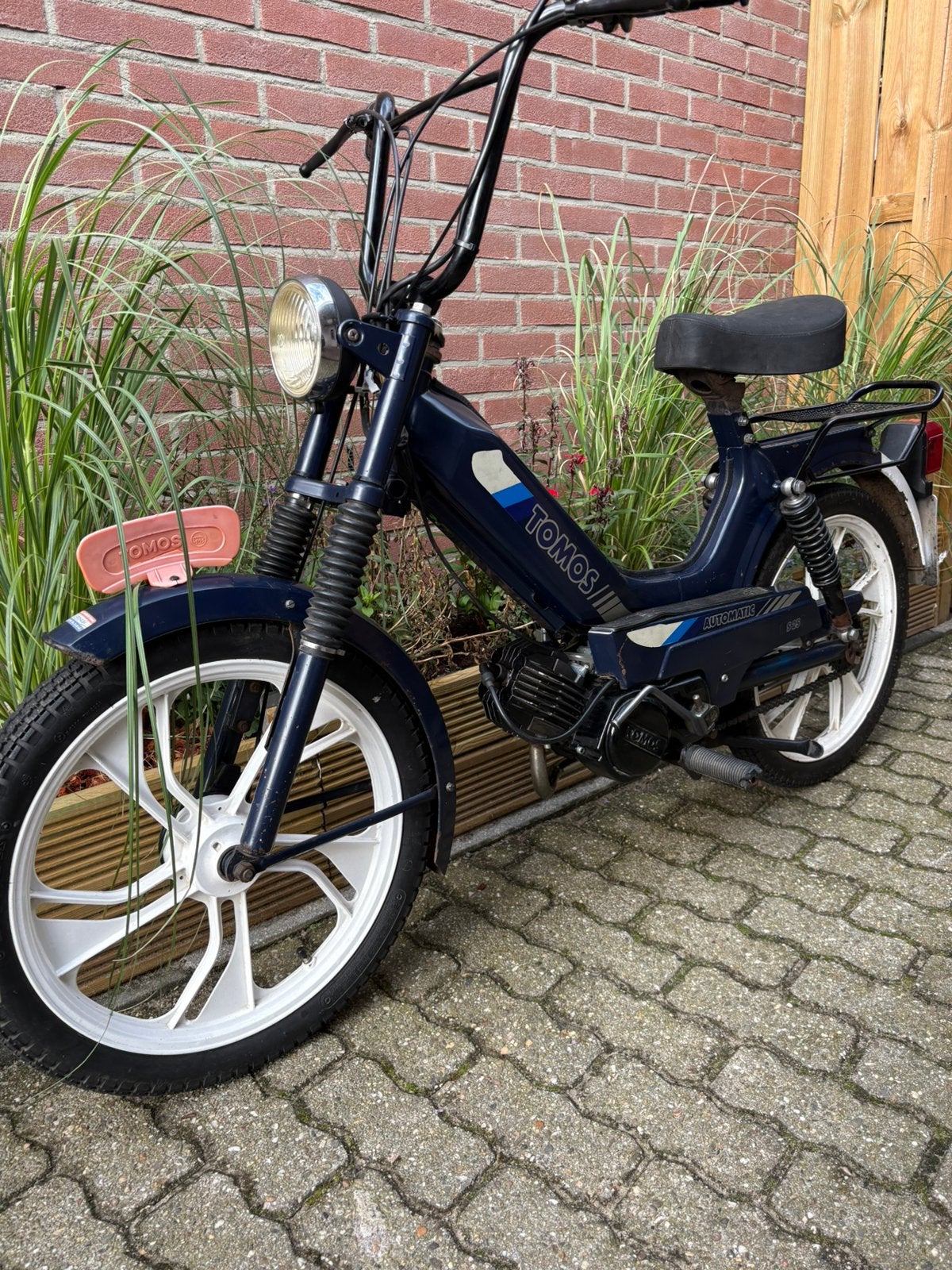 Tomos s25 met onderdelen, Fietsen en Brommers, Ophalen, Overige modellen, Zo goed als nieuw, 1 versnellingen