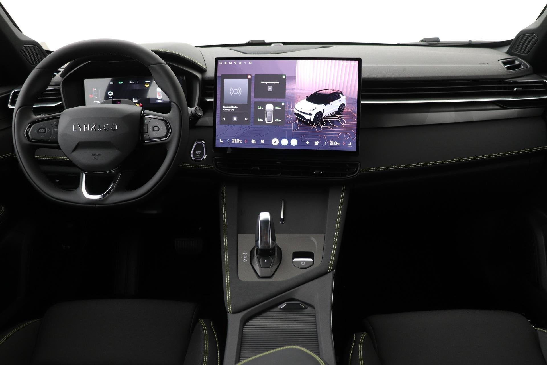Lynk & Co 01 1.5 Core | ACC | Camera | Carplay | 19 inch | L, Auto's, Gebruikt, Euro 6, 4 cilinders, Alcantara
