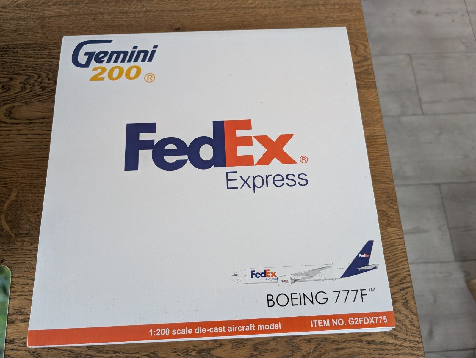 Boeing 777F FedEx Express 1/200 Gemini200 die cast in OVP, Verzenden, Zo goed als nieuw, Schaalmodel