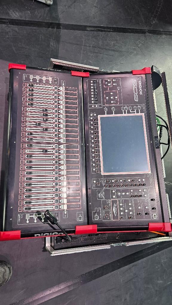 Digico sd9, Ophalen, Gebruikt, 20 kanalen of meer, Microfooningang