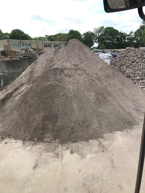 GRATIS: GROND VULZAND, Ophalen, Gebruikt, Overige typen
