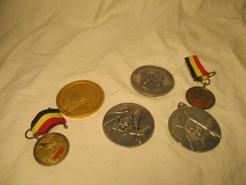 6x vogel medailles, Ophalen of Verzenden, Zo goed als nieuw
