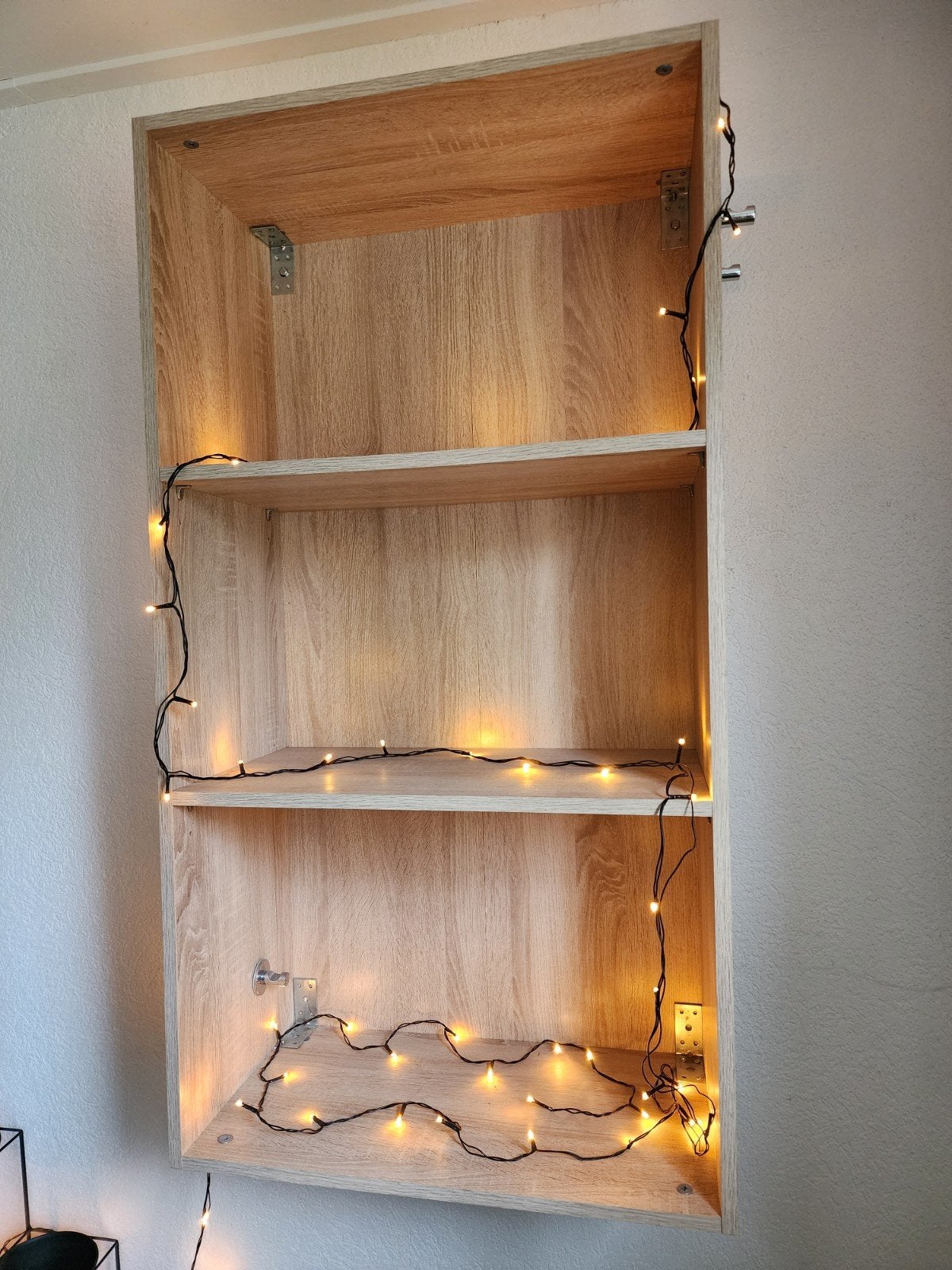 Gratis op te halen: Boekenkast/Wandrek (60x114 cm), Ophalen, Met plank(en), Gebruikt, 100 tot 150 cm