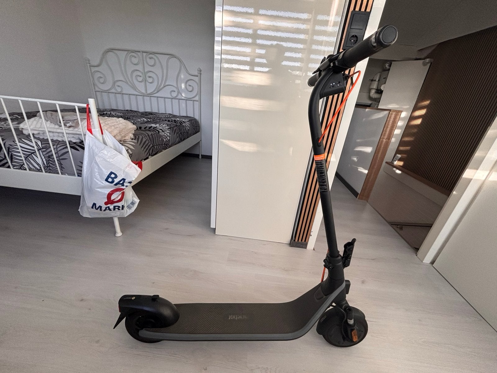 Ninebot elektrische step - Zo goed als nieuw, Ophalen, Zo goed als nieuw, Elektrische step (E-scooter)