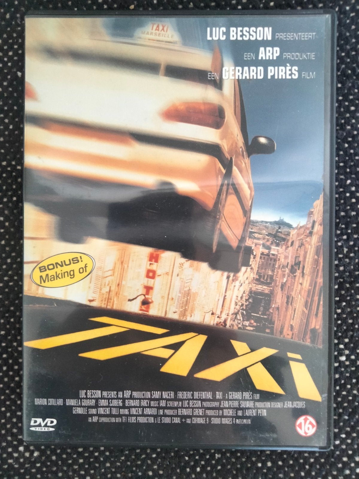 Taxi DVD - Actiecomedy van Luc Besson, Cd's en Dvd's, Vanaf 16 jaar, Actiethriller, Ophalen of Verzenden, Gebruikt