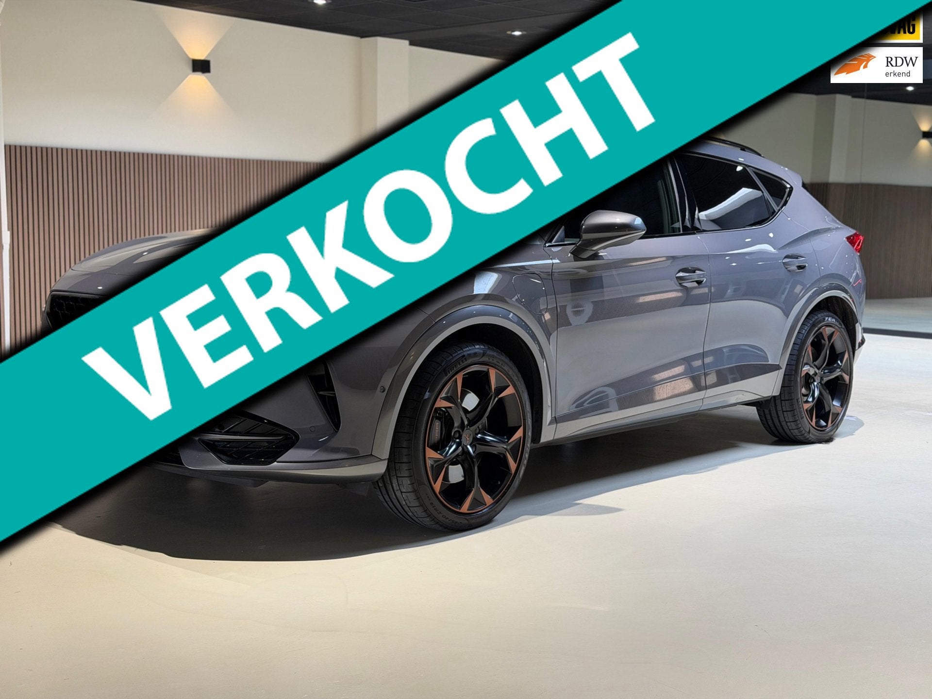 Cupra Formentor 1.4 e-Hybrid VZ Performance|Pano|360|Matrix|, Auto's, Cupra, Gebruikt, 4 cilinders, Formentor, Hybride Elektrisch/Benzine