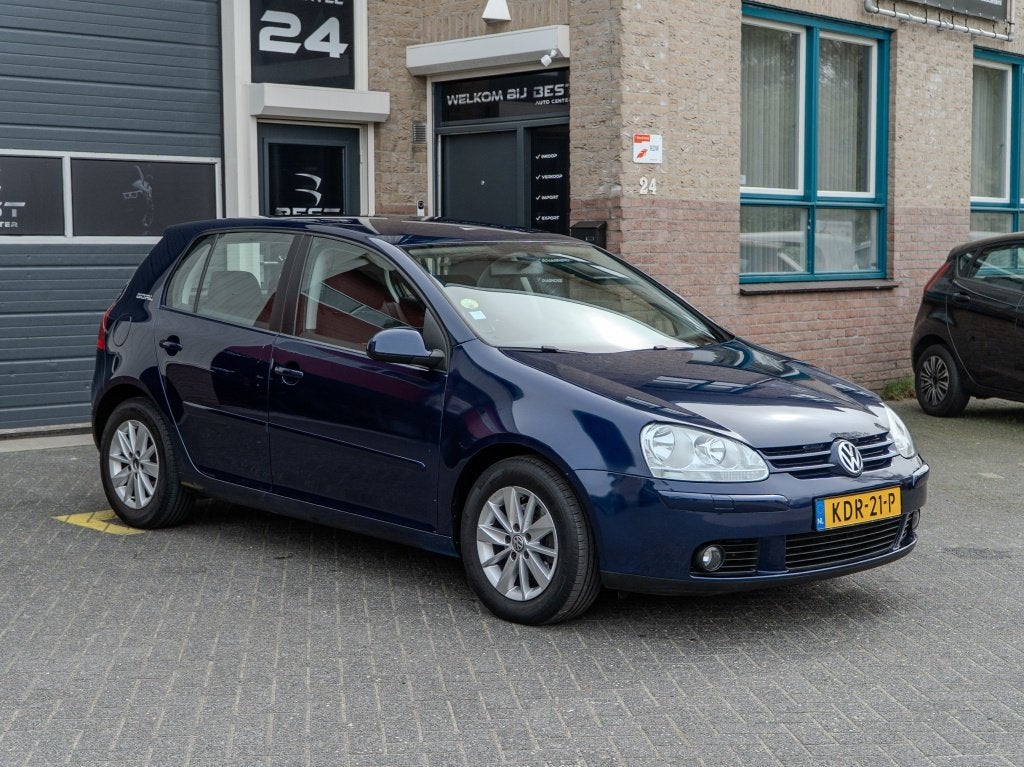 Volkswagen Golf 1.4 Trendline (bj 2006), Gebruikt, 4 cilinders, Blauw, 610 kg