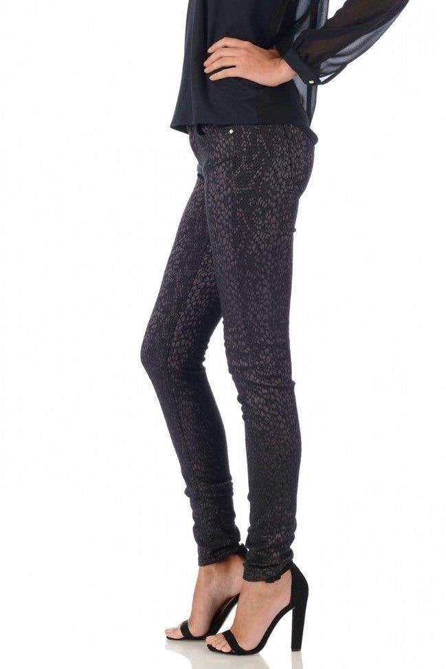 Zwarte skinny jeans met slangenprint maat 29, Supertrash, Zwart, Ophalen of Verzenden, Zo goed als nieuw