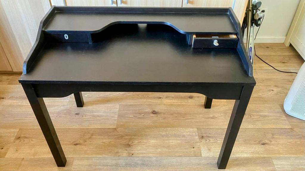 Zwart houten bureau met lades, Huis en Inrichting, Bureaus, Ophalen, Zwart, Gebruikt, Secretaire
