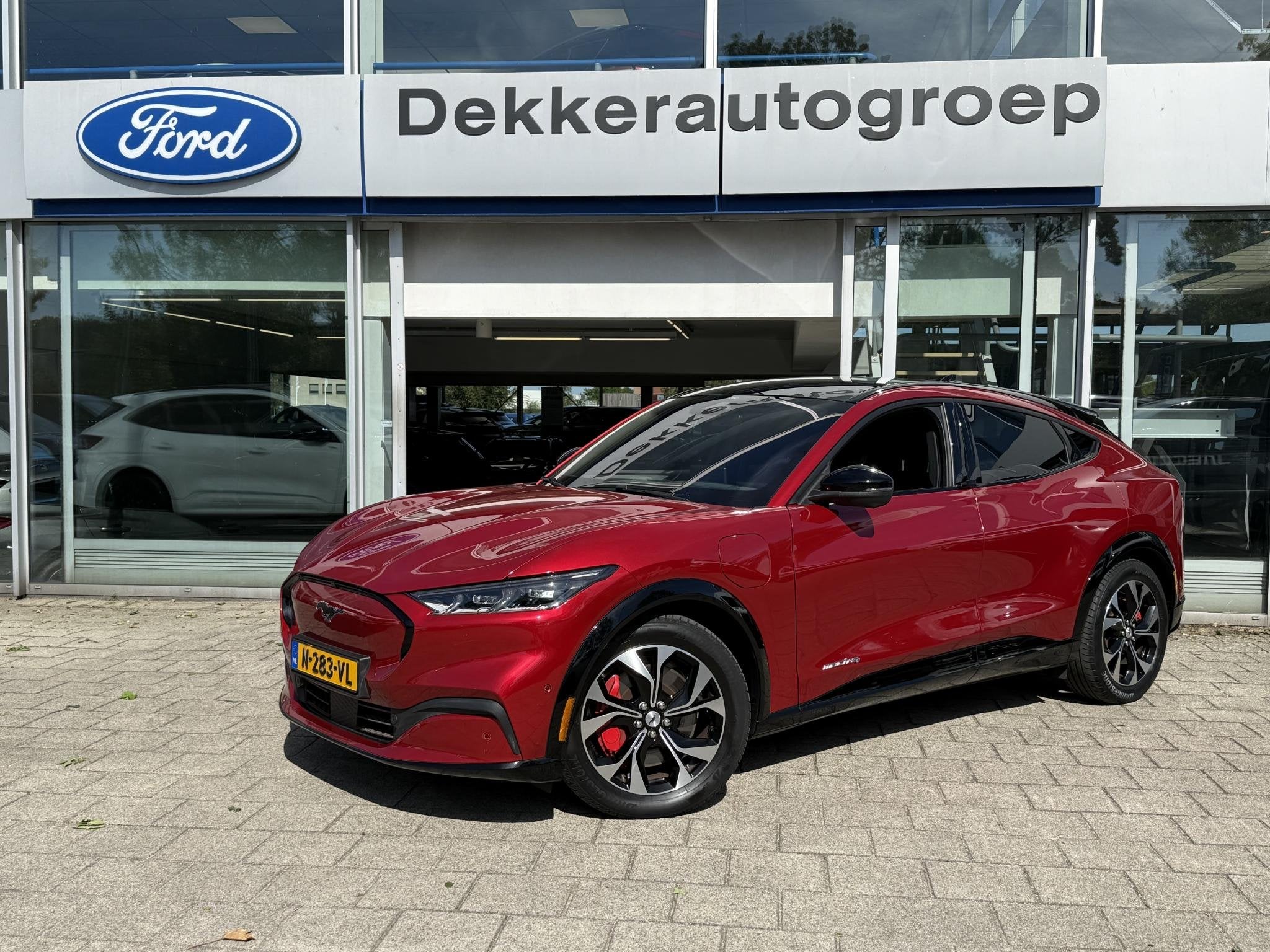 Ford Mustang Mach-E AWD 75 kWh, Auto's, Gebruikt, 750 kg, Origineel Nederlands, Mustang