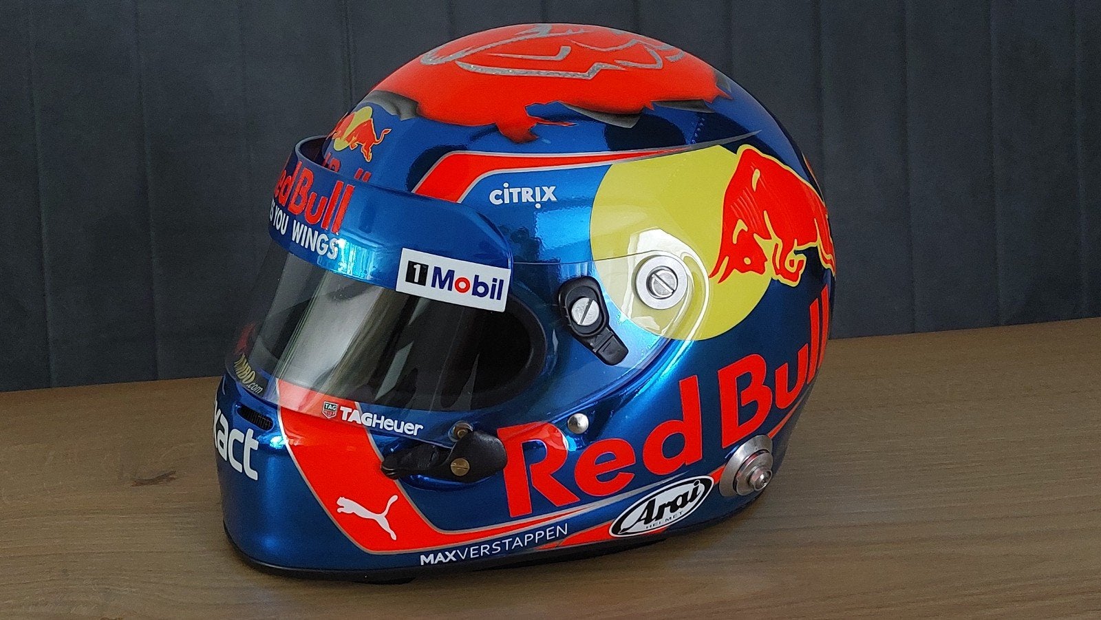 Replica helm 1:1 Singapore 2017 ware grootte, Ophalen of Verzenden, Formule 1