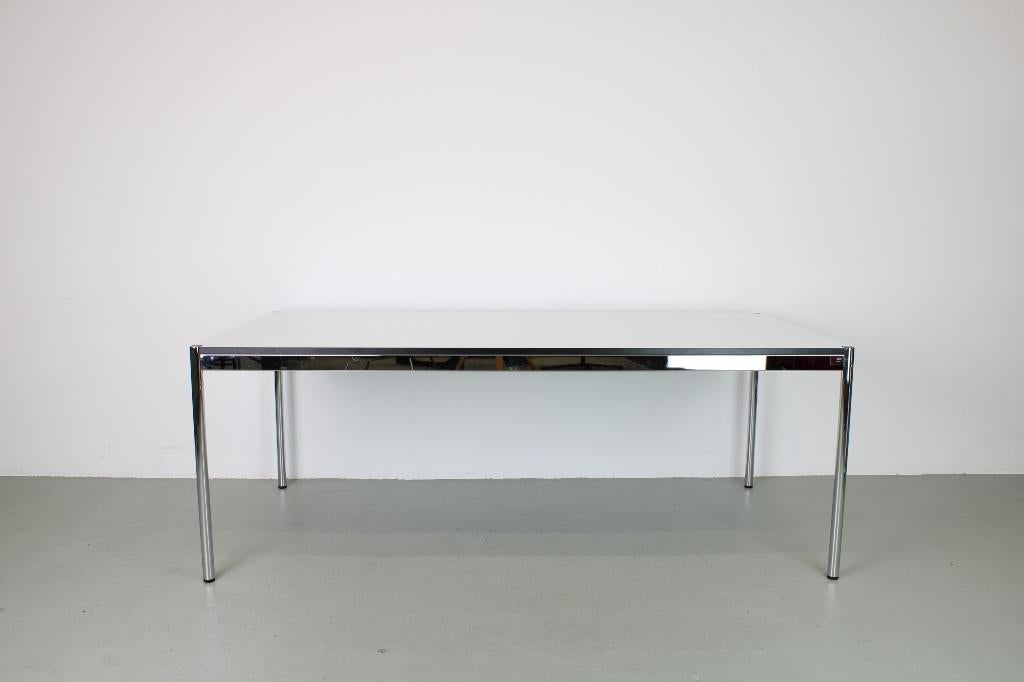 USM Haller bureau/tafel 200x100 cm, Pearl Grey, Ophalen, Gebruikt, In hoogte verstelbaar, Overige merken
