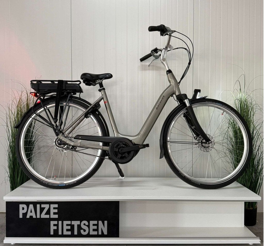 Batavus Finez Damesfiets, Bosch, 300 Wh, 53 cm, Belt, 26511, Fietsen en Brommers, Elektrische fietsen, Niet ingevuld, Gebruikt