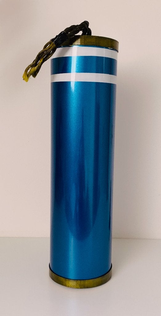 Kunstobject Tox-art Da bomb - by Moët et Chandon, Blauw, Verzenden, Art deco, 50 - 100 cm