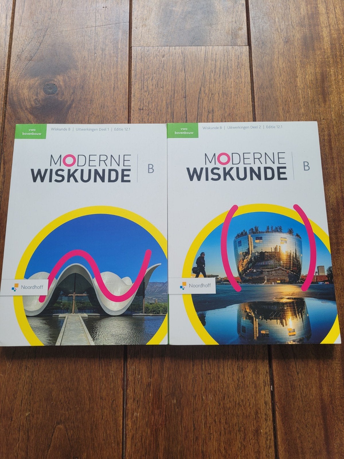 Moderne Wiskunde B VWO Bovenbouw Uitwerkingen! Deel 1 & 2, Ophalen, Noordhoff, Niet van toepassing, Nieuw