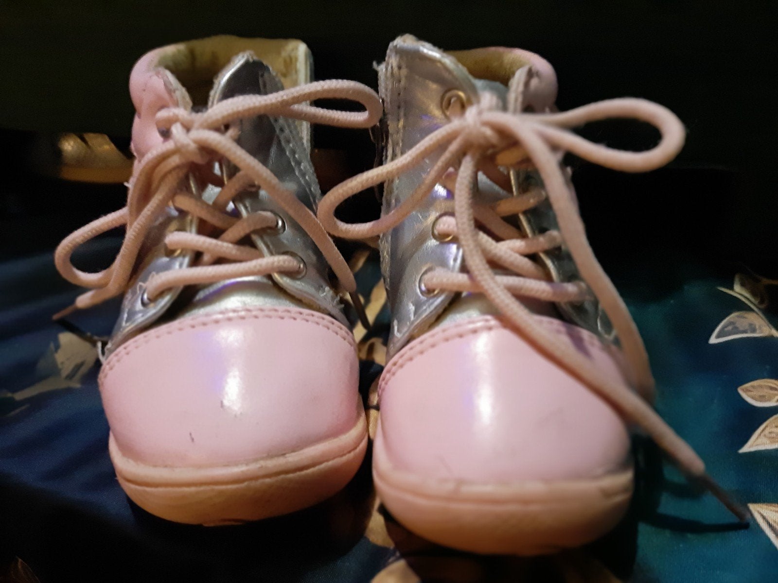 Schattige roze/zilveren schoentjes, Onbekend, Gebruikt, Schoentjes, Verzenden