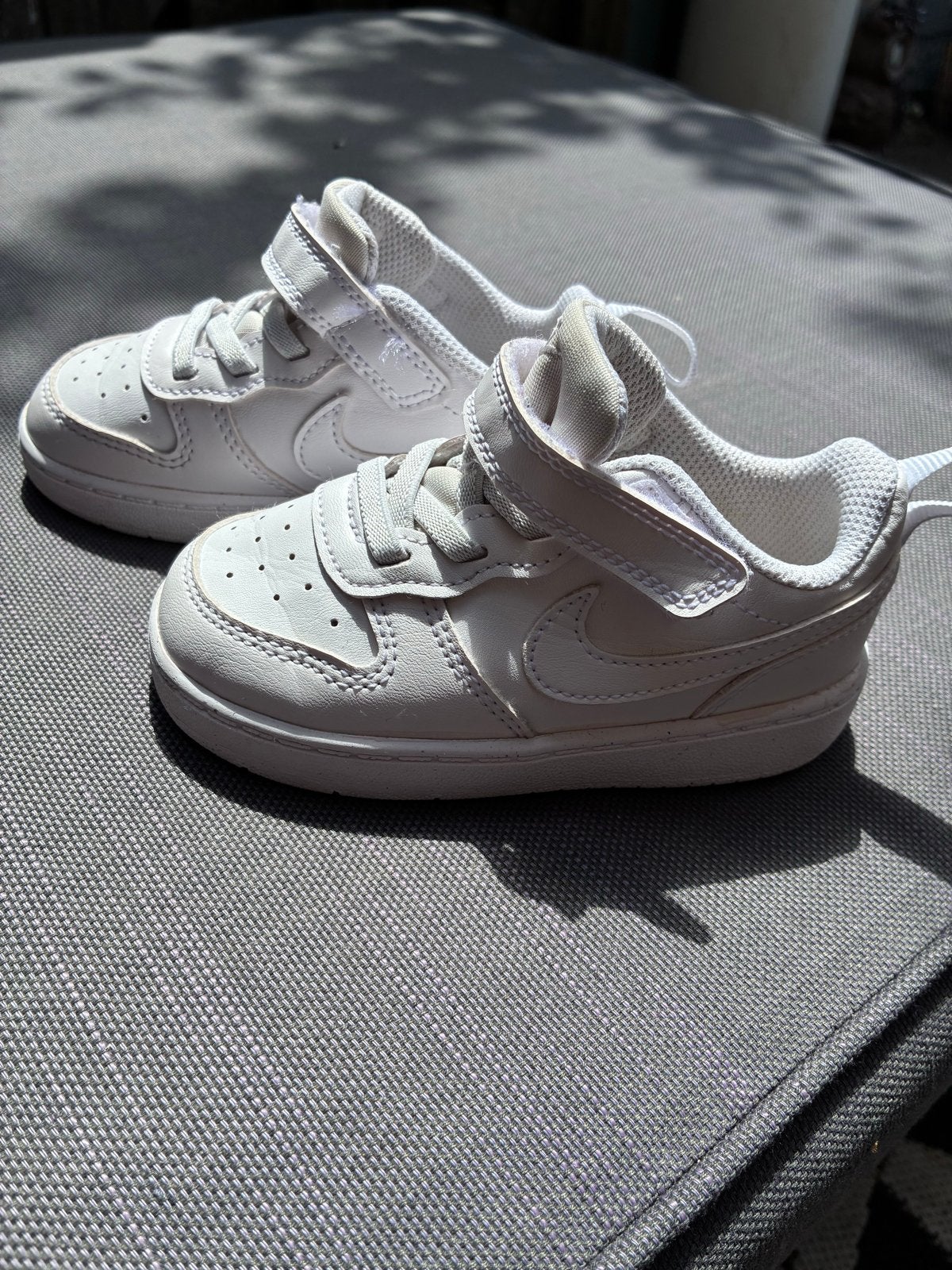 Nike Court Borough Low 2 Baby/Peuter Schoenen Wit, Ophalen, Zo goed als nieuw, Jongen of Meisje, Schoenen