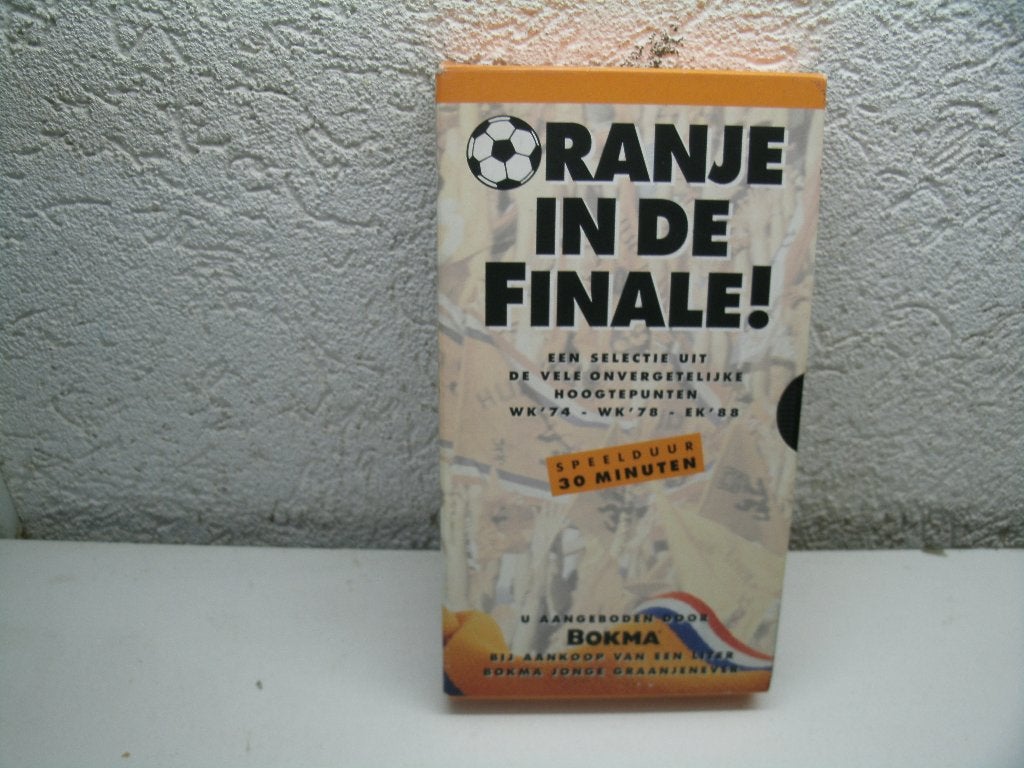 vhs 107b oranje in de finale, Cd's en Dvd's, VHS | Film, Alle leeftijden, Ophalen of Verzenden, Zo goed als nieuw, Overige genres